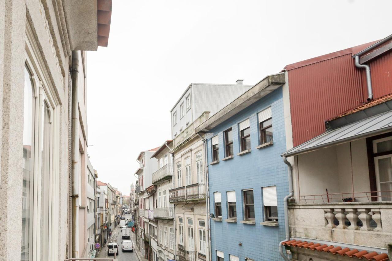 Martires Sweet Apts By Portocityhosts Exterior photo
