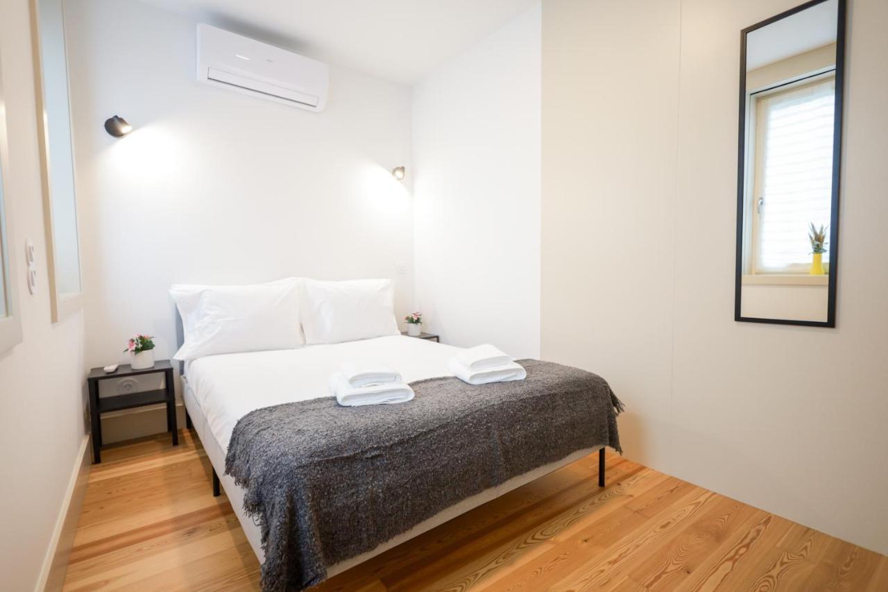 Martires Sweet Apts By Portocityhosts Exterior photo