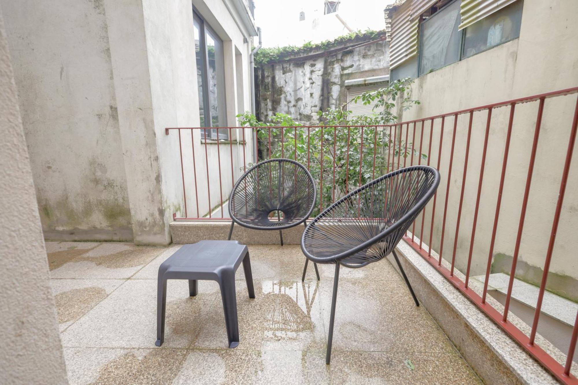 Martires Sweet Apts By Portocityhosts Exterior photo