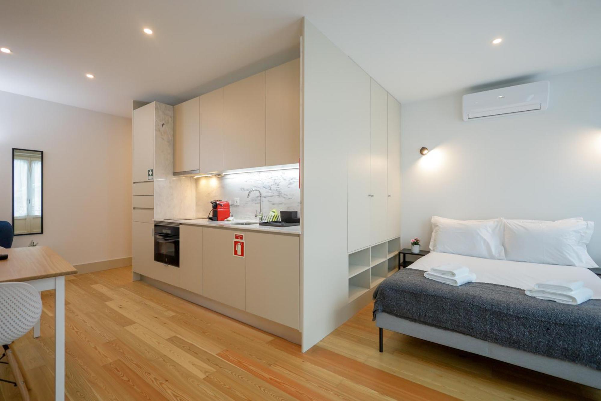 Martires Sweet Apts By Portocityhosts Room photo