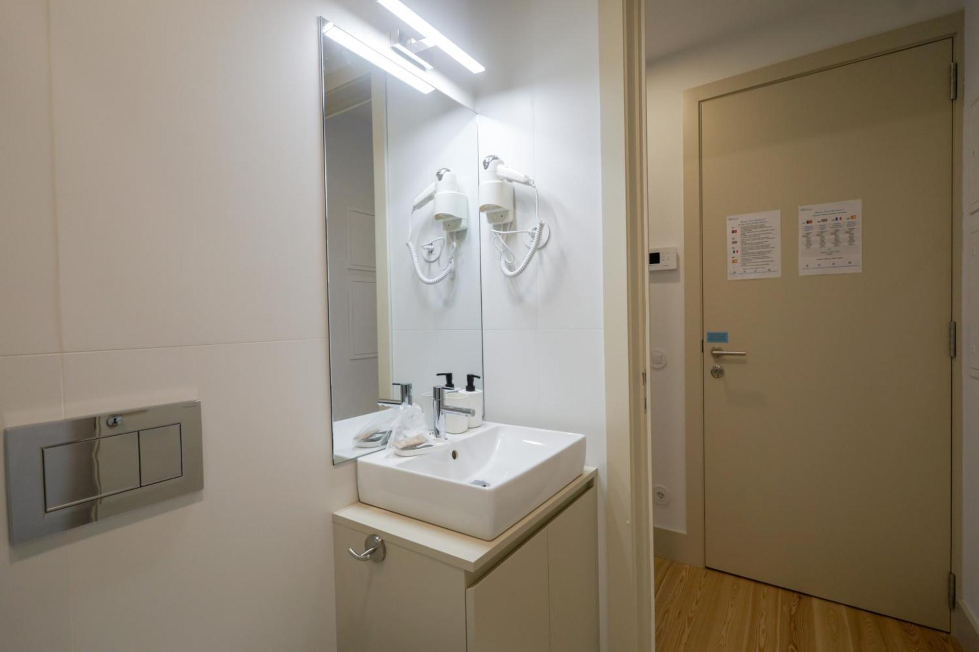 Martires Sweet Apts By Portocityhosts Room photo
